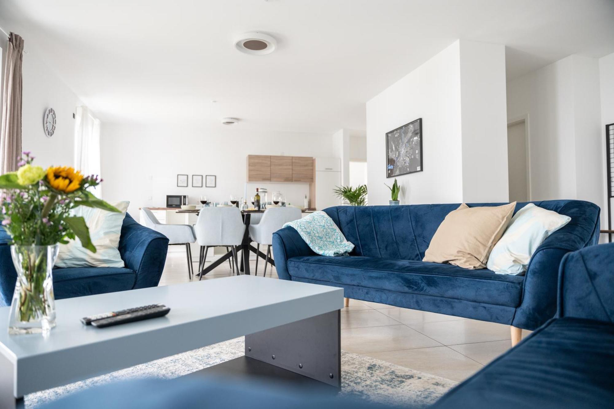 Zentral - Fuer 6 - 2X Frei Parken - Terrasse Apartment Gießen Екстериор снимка