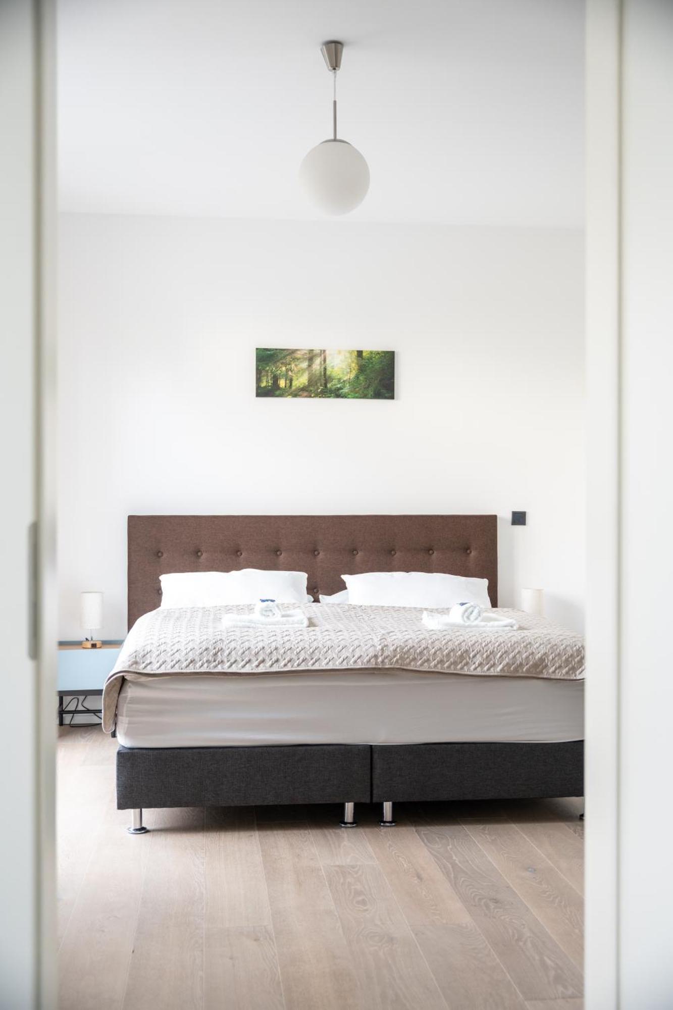 Zentral - Fuer 6 - 2X Frei Parken - Terrasse Apartment Gießen Екстериор снимка